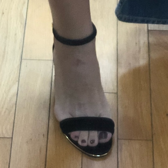 Kenneth Cole embroidered heel suede sandal - Picture 3 of 6